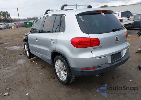 2012 Volkswagen Tiguan Se z USA, uszkodzony, nr VIN WVGBV7AX8CW585969